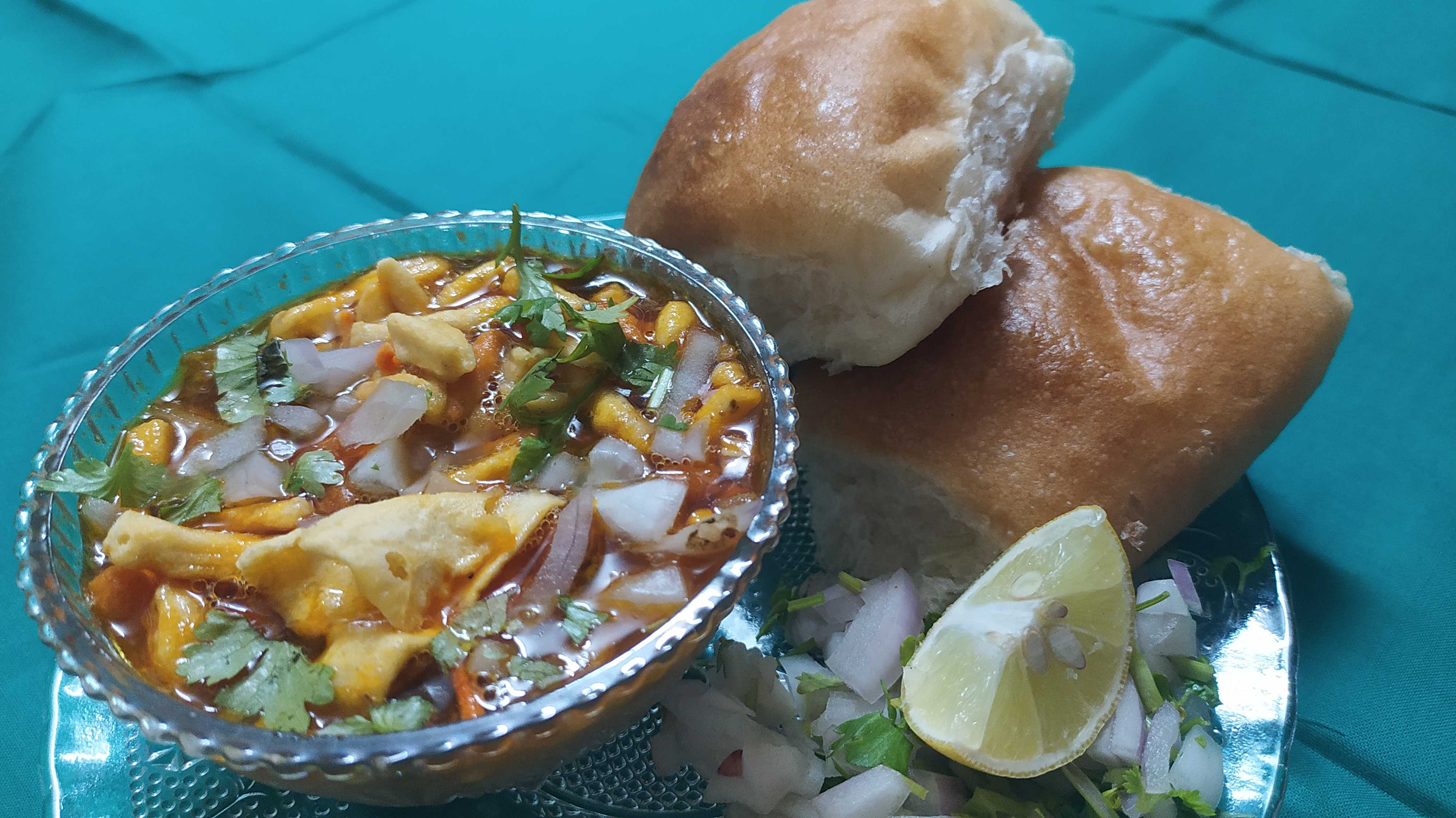 Misal Pav